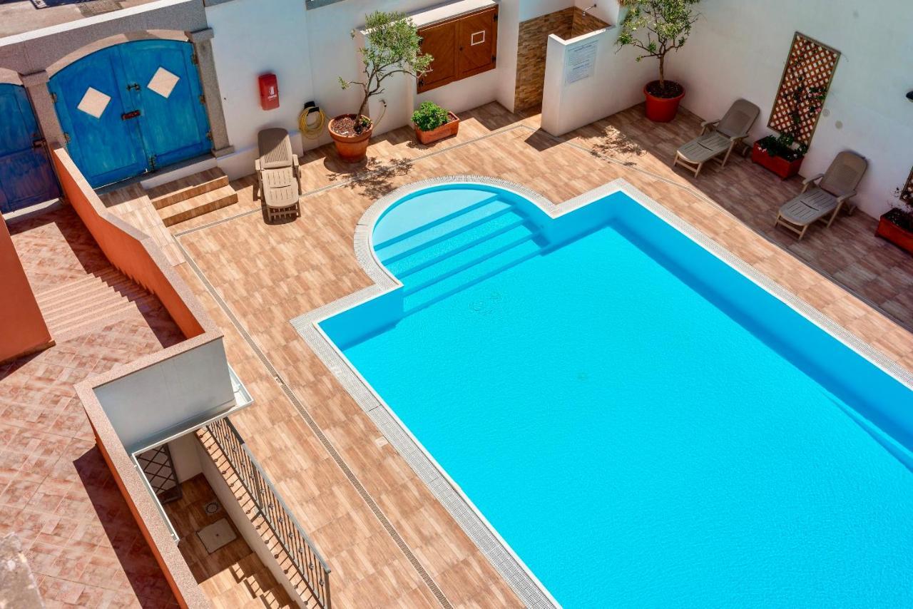 Apartments With Swimming Pool In Santa Teresa Di Gallura Santa Teresa Gallura Exterior foto